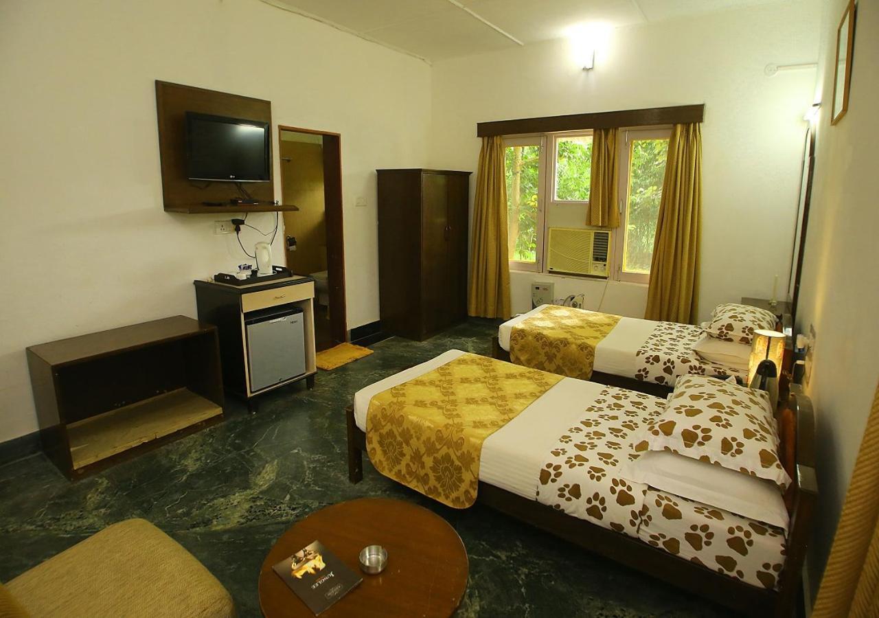 Tāla Mpt White Tiger Forest Lodge المظهر الخارجي الصورة