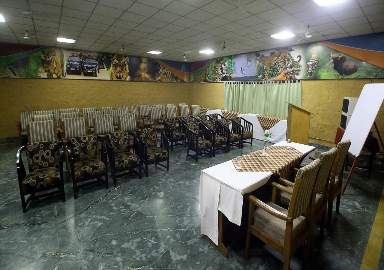 Tāla Mpt White Tiger Forest Lodge المظهر الخارجي الصورة